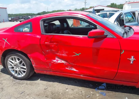 2014 Ford Mustang V6 Premium from USA, damaged, VIN 1ZVBP8AMXE5270445